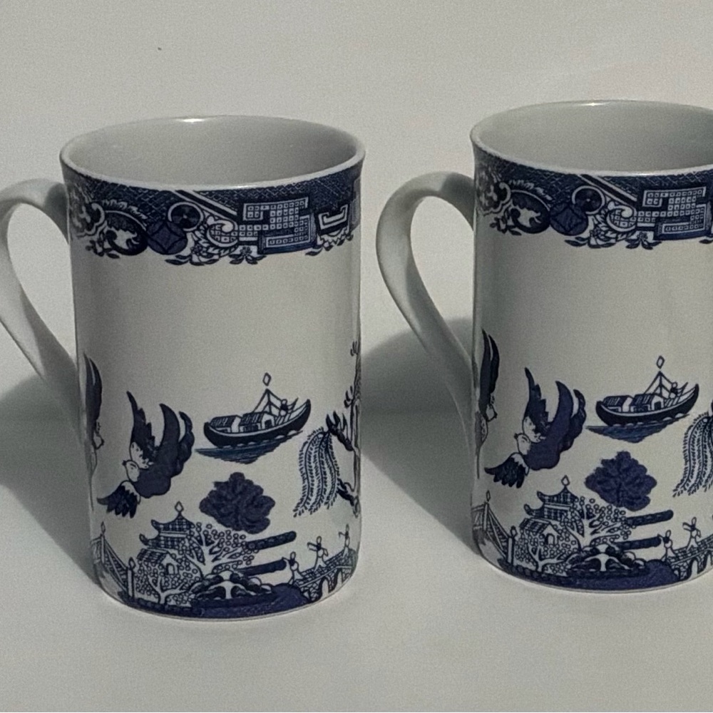 Vintage Royal Culbertson Blue Willow Pattern Mug – Stain Resistant